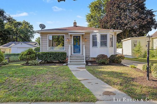 138 Bowne St Ne, Grand Rapids, MI, 49505-4014 | Card Image