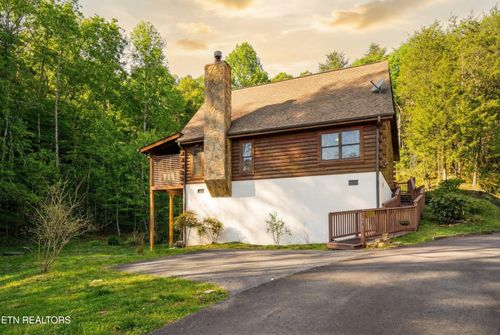 1627 Eagle Springs Rd, Sevierville, TN, 37876 | Card Image