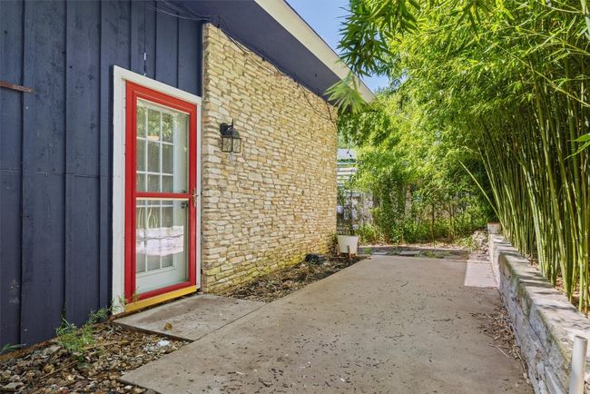 B - 3302 Doolin Dr, Home with 2 bedrooms, 2 bathrooms and 2 parking in Austin TX | Image 13