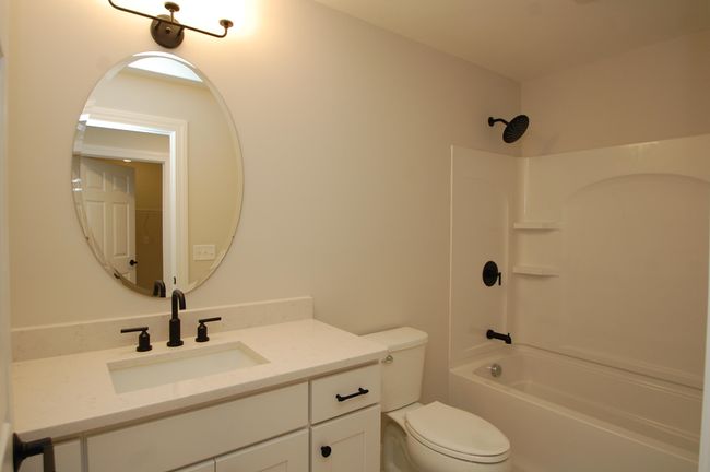 10E - 9 Sheffield St, Condo with 2 bedrooms, 3 bathrooms and null parking in Hudson NH | Image 13