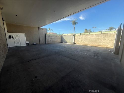 590 Maple Court, Colton, CA, 92324 | Card Image