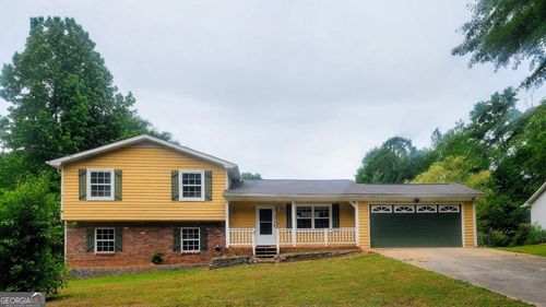 130 Carriage Cir, Stockbridge, GA, 30281-1331 | Card Image