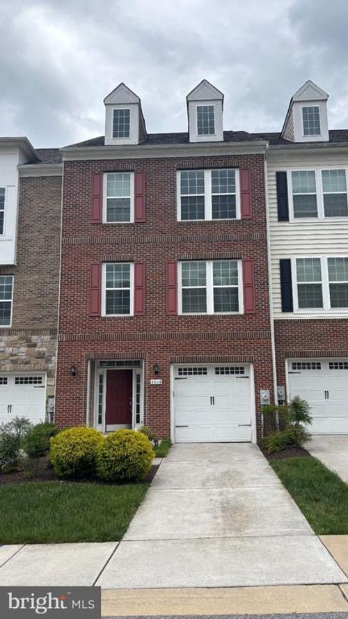 4804 Forest Pines Dr, Upper Marlboro, MD, 20772-2683 | Card Image