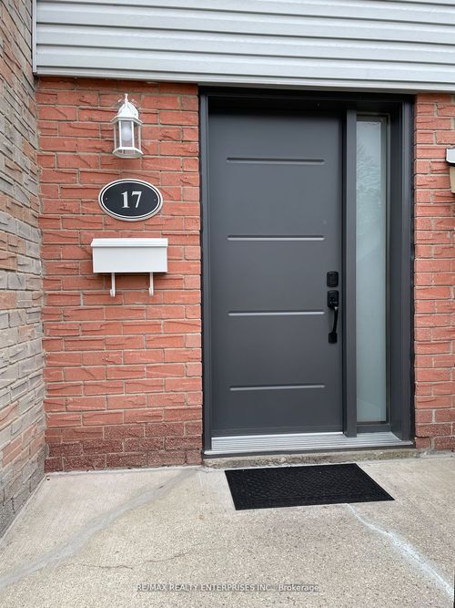 17-1055 Shawnmarr Rd, Mississauga, ON, L5H3V2 | Card Image