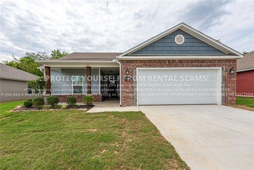 1291 S Springfield Dr, Fayetteville, AR, 72704-7123 | Card Image
