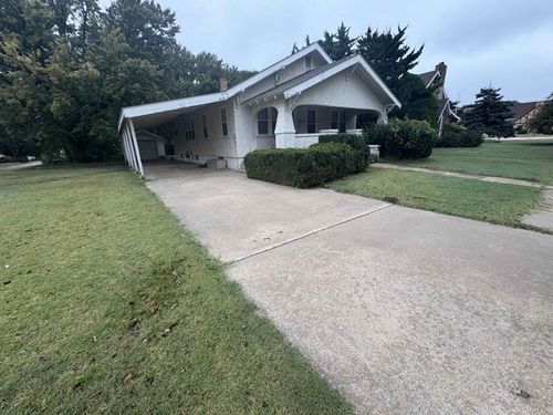 127 N 9th St, Kiowa, KS, 67070-1316 | Card Image