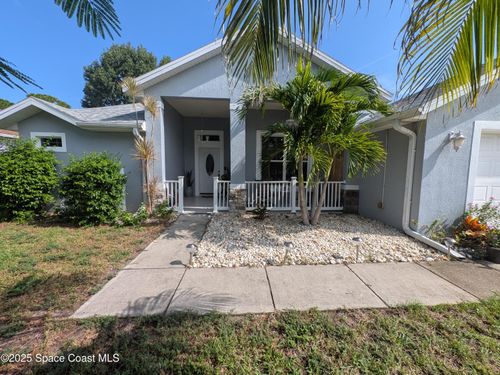 687 Americana Blvd Nw, PALM BAY, FL, 32907-2802 | Card Image