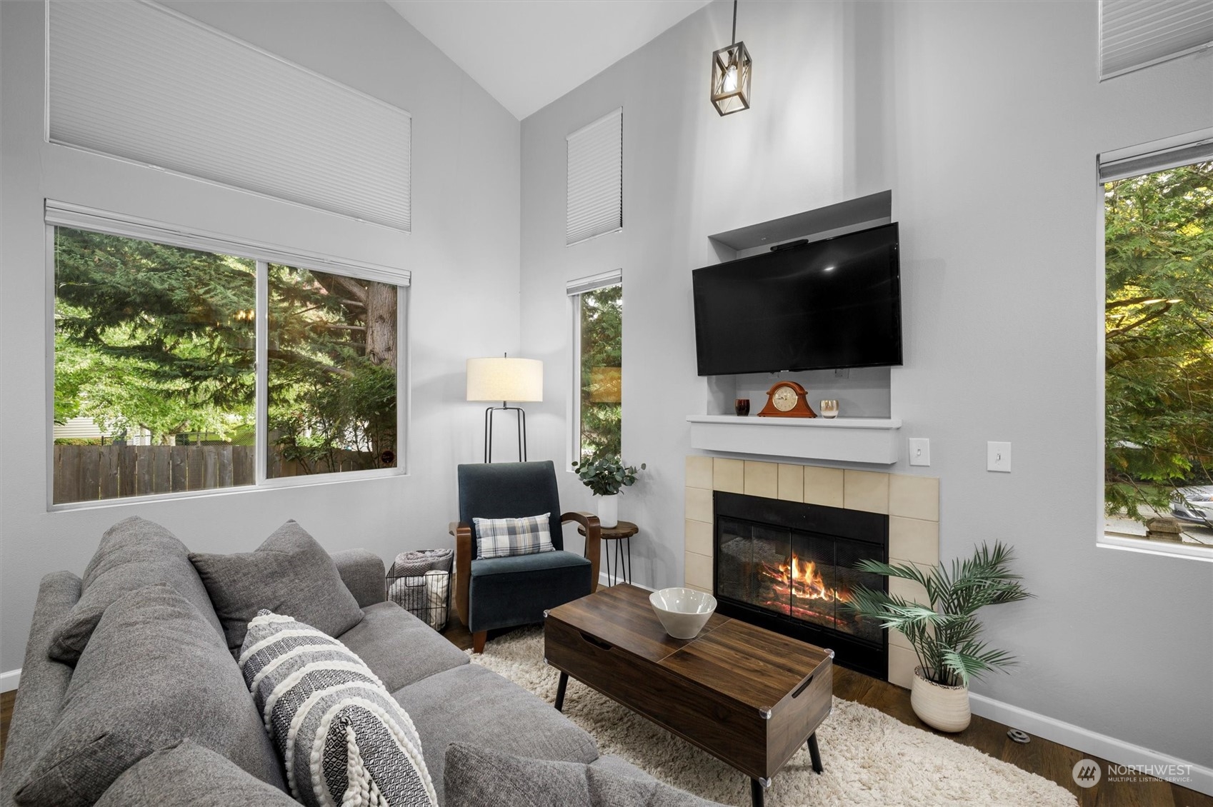 242nd St, Maple Valley, WA 98038