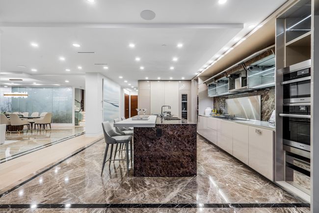 1123 Crestline Rd, House other with 6 bedrooms, 9 bathrooms and 8 parking in West Vancouver BC | Image 13