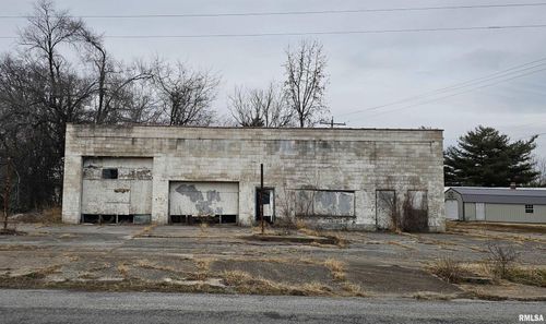 277 E Shawnee Ave, Shawneetown, IL, 62984-3228 | Card Image