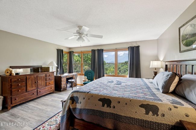 860 Heiden Dr, House other with 2 bedrooms, 2 bathrooms and null parking in Gatlinburg TN | Image 16