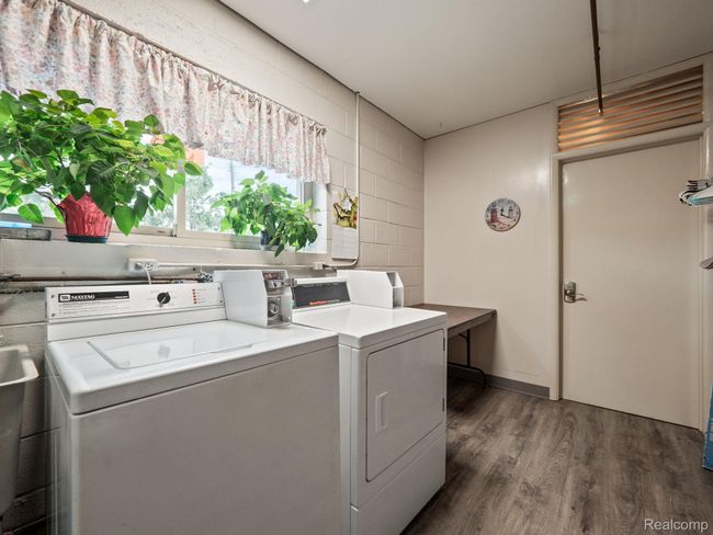 18-web-or-mls-P2846681.jpg | Image 11