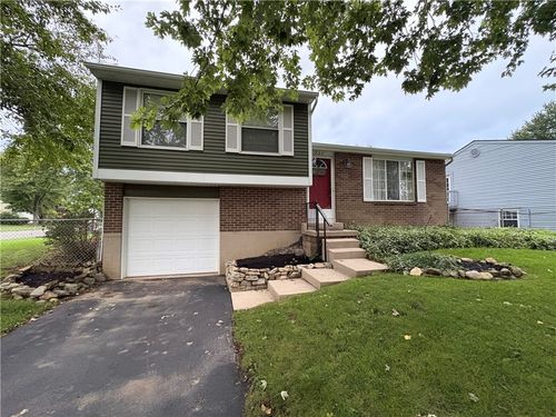 734 W Martindale Road, Union, OH, 45322 | Card Image