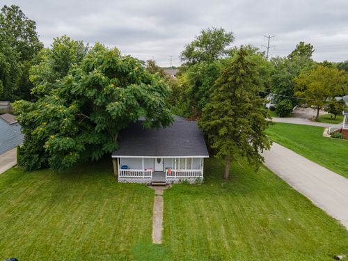 113 Pearl St, Willow Springs, IL, 60480-1346 | Card Image