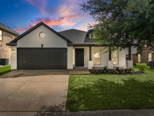 7723 Water Fowl Trl, Arlington, TX, 76002-4570 | Card Image