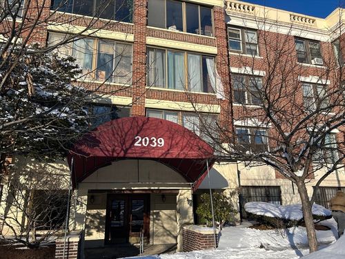 apt-8-2039 Commonwealth Ave, Boston, MA, 02135-5150 | Card Image