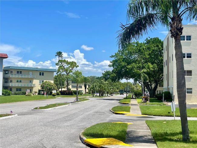 UNIT-406 - 5623 80 Th St N, Condo with 1 bedrooms, 1 bathrooms and null parking in St Petersburg FL | Image 34