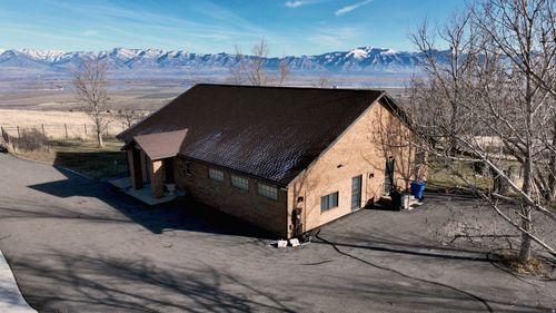 2666 Valley Vw W, Mendon, UT, 84325-9703 | Card Image