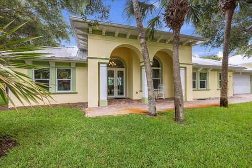 3155 110th Pl, Vero Beach, FL, 32963-9425 | Card Image
