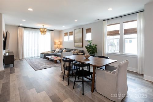 2254 Electric Ln, Charlotte, NC, 28205-1773 | Card Image