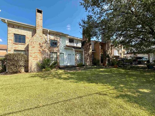 1620 Wellington Pl, Beaumont, TX, 77706-3386 | Card Image