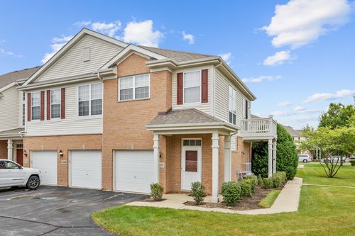 4272-4272 Savoy Ln, Mchenry, IL, 60050-8305 | Card Image