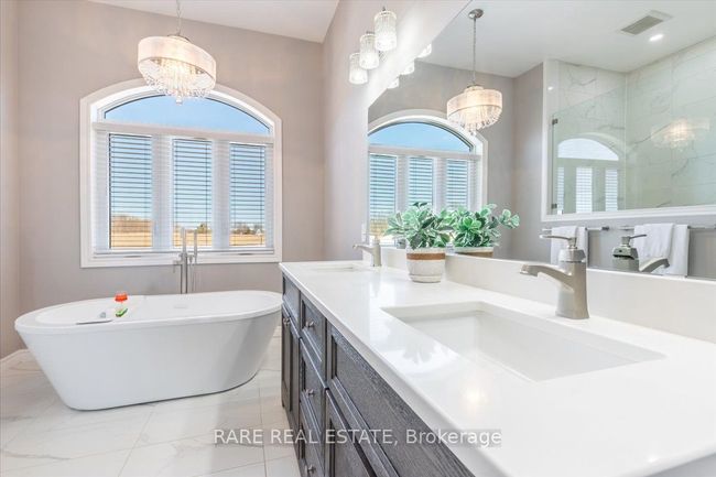 9157 30 Th Sideroad, Home with 3 bedrooms, 4 bathrooms and 20 parking in Adjala-Tosorontio ON | Image 19