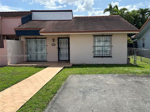 2-5b-900 Sw 104th Ave, Miami, FL, 33174-2756 | Card Image