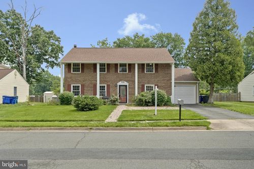 1107 Treeside Ln, HERNDON, VA, 20170-3808 | Card Image