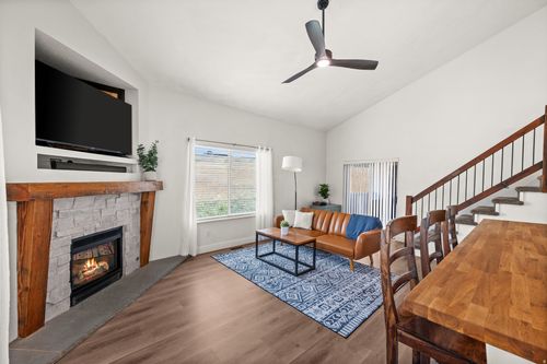 9229 Jefferson Cv, Sandy, UT, 84070-6691 | Card Image