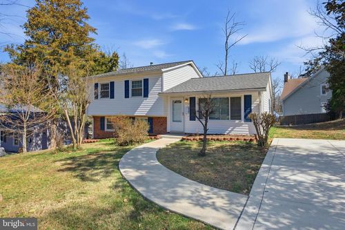 5719 La Vista Dr, ALEXANDRIA, VA, 22310-1226 | Card Image