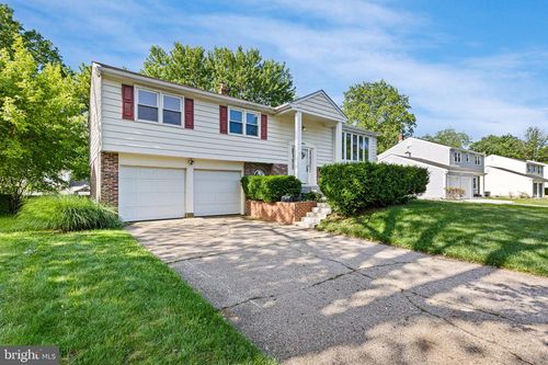 3310 Englewood Road, WILMINGTON, DE, 19810 | Card Image