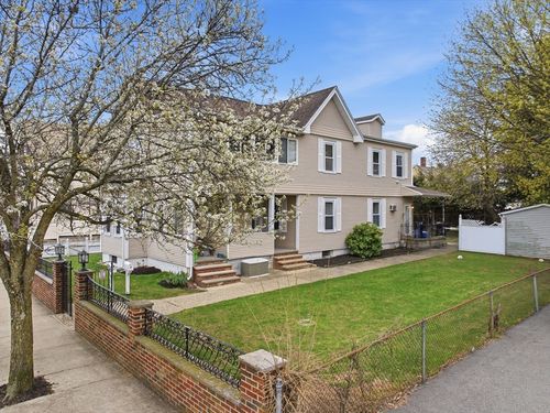 57 Lawrence St, Medford, MA, 02155-4133 | Card Image