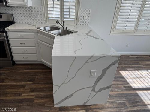 10528 Music Ave, Las Vegas, NV, 89144-1369 | Card Image