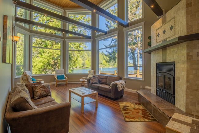2333 Sturdies Bay Road, House other with 4 bedrooms, 2 bathrooms and null parking in Galiano Island BC | Image 7