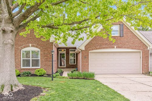 10758 Pimlico Cir, Carmel, IN, 46280-1165 | Card Image