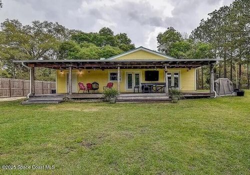 8521 Ehren Cutoff, Land O Lakes, FL, 34639-7115 | Card Image