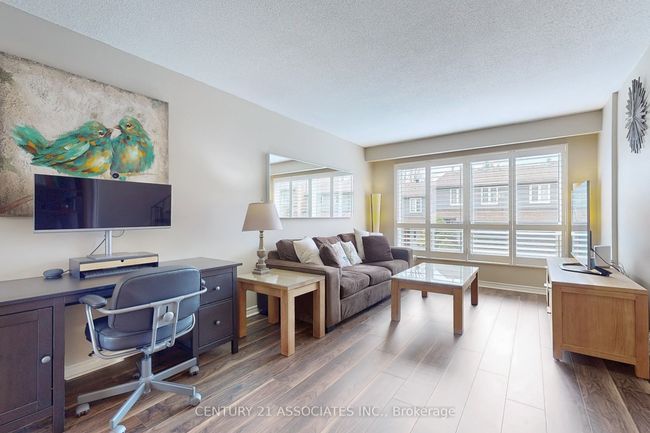 47 - 1616 Haig Blvd, Condo with 3 bedrooms, 2 bathrooms and 1 parking in Mississauga ON | Image 8