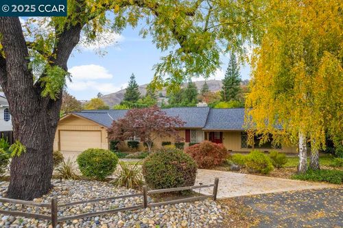 43 La Serena Ct, Alamo, CA, 94507-2151 | Card Image