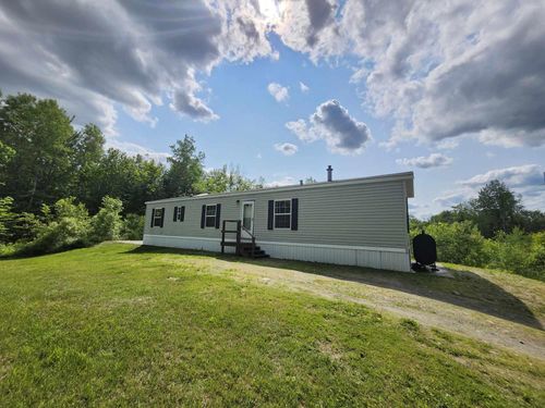 54 Whitten Road, Clinton, ME, 04927 | Card Image