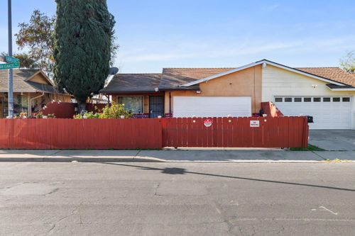 2644 San Ignacio Avenue, Modesto, CA, 95354 | Card Image