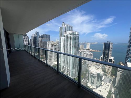 3704-1010 Brickell Ave, Miami, FL, 33131-3757 | Card Image