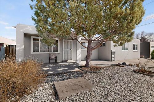 3120 Madeira Dr Ne, Albuquerque, NM, 87110-1954 | Card Image