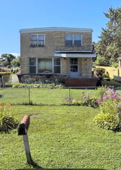 4111 W 135th Pl, Robbins, IL, 60472-1403 | Card Image