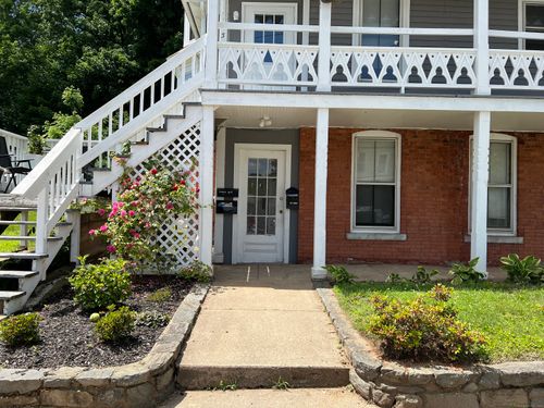 l-5 Clover St, Ansonia, CT, 06401-3156 | Card Image