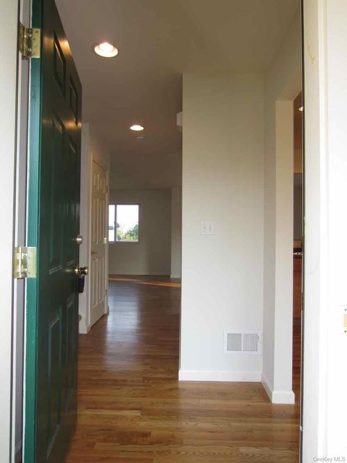 1008 Eagles Ridge Rd, Brewster, NY, 10509-1100 | Card Image