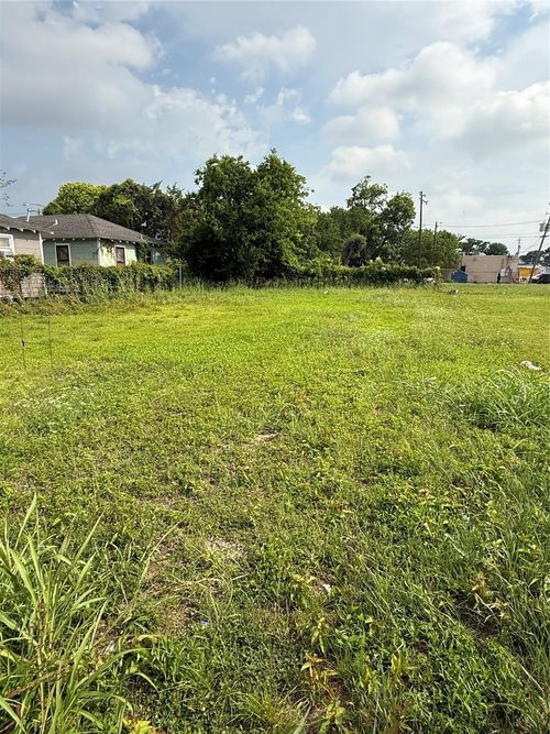 3457 Tuam St, Houston, TX, 77004-2244 | Card Image