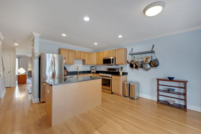 APT-7E - 85 Camp Ave, Condo with 2 bedrooms, 3 bathrooms and null parking in Stamford CT | Image 6