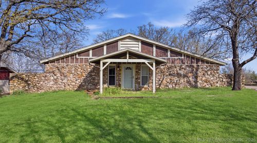 2 Westwind Dr, Sand Springs, OK, 74063-7658 | Card Image