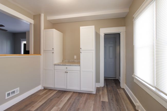 1020 E 10 Th St, House other with 2 bedrooms, 1 bathrooms and null parking in Anderson IN | Image 4